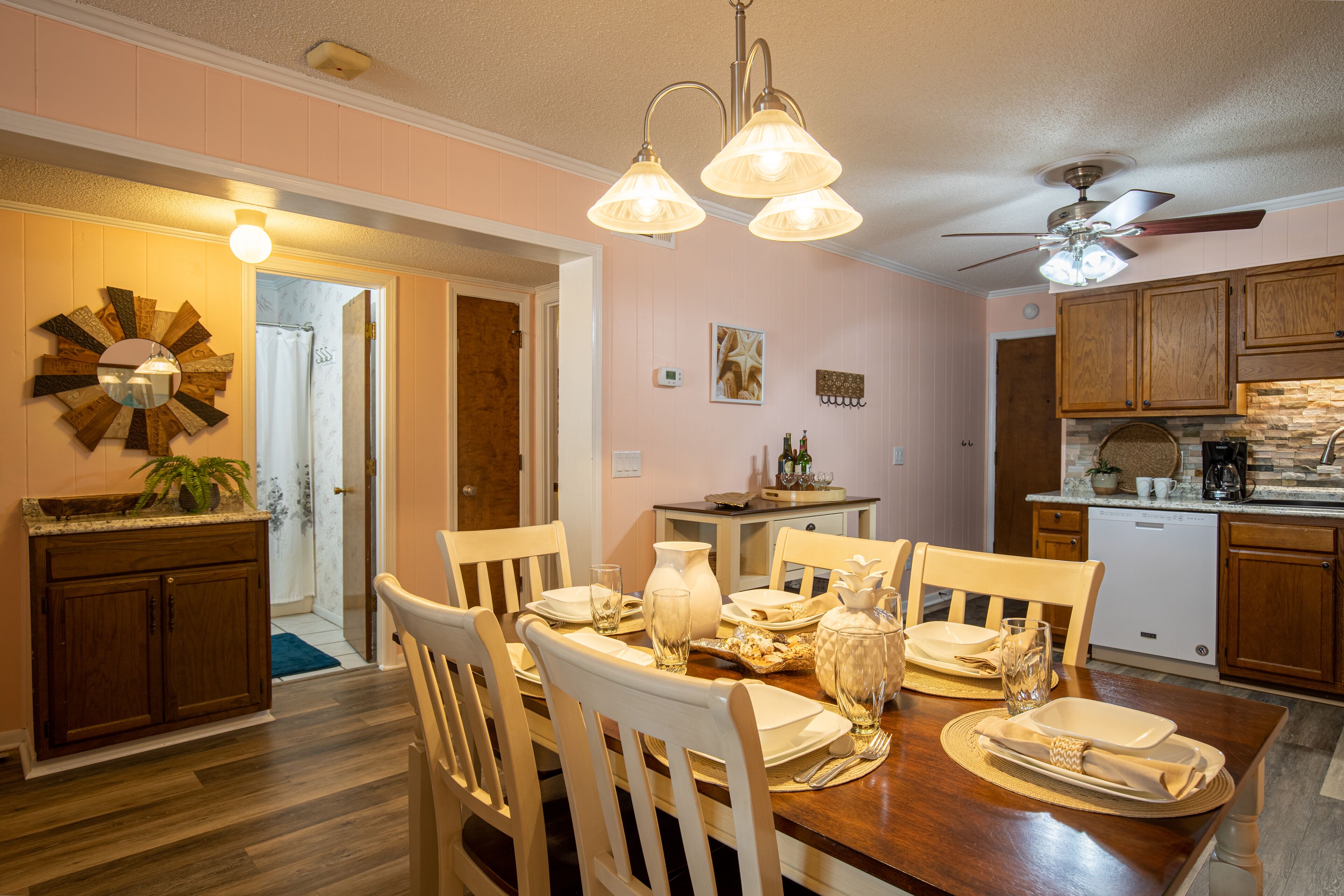 Sea Cabin@Cherry Grove Beach-Stroll the Beautiful Inlet Pools*Book FALL NOW!
