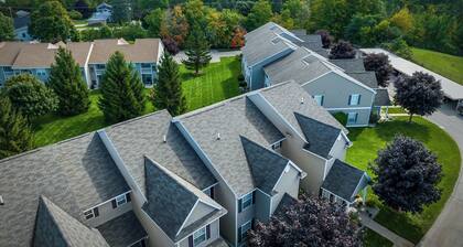 Cozy 2 Bedroom Pad Just 3 Blocks From Ferry Beach, Near Castle Farms