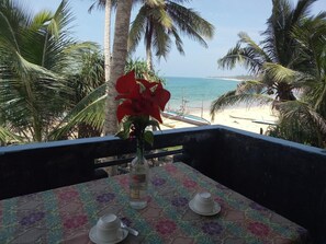 Deluxe-Doppelzimmer, Raucher, Strandblick | Balkon