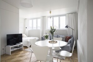 Penthouse Deluxe | 1 habitación, escritorio, tabla de planchar con plancha y wifi gratis