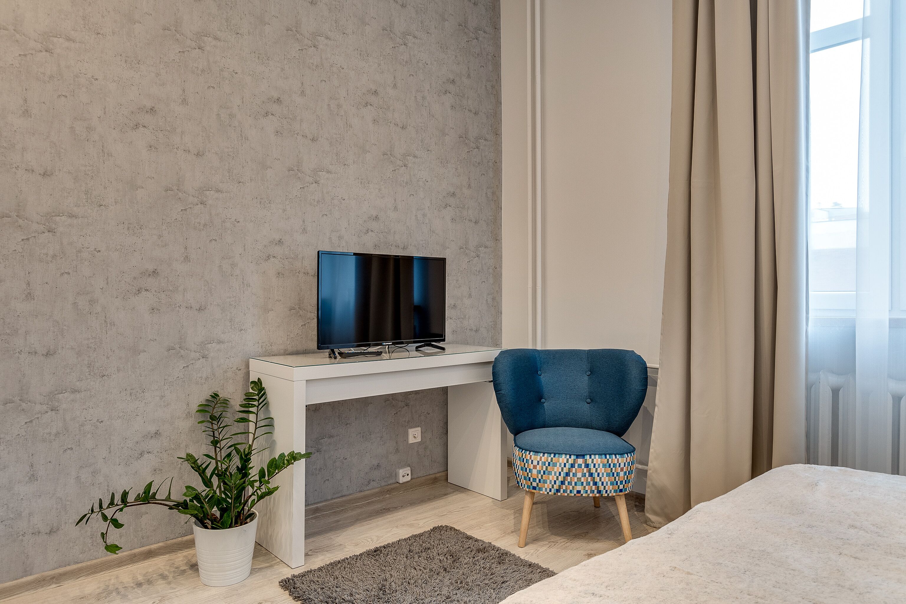 TV