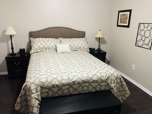 3 bedrooms, free WiFi, bed sheets, wheelchair access - Lake Sam Rayburn - Plenty of boat parking (Zavalla)