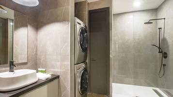 Apartment, 1 Bedroom with Sofabed (G103) | Bathroom | Shower, rainfall showerhead, hair dryer, towels
