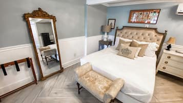 Iron/ironing board, free WiFi, bed sheets