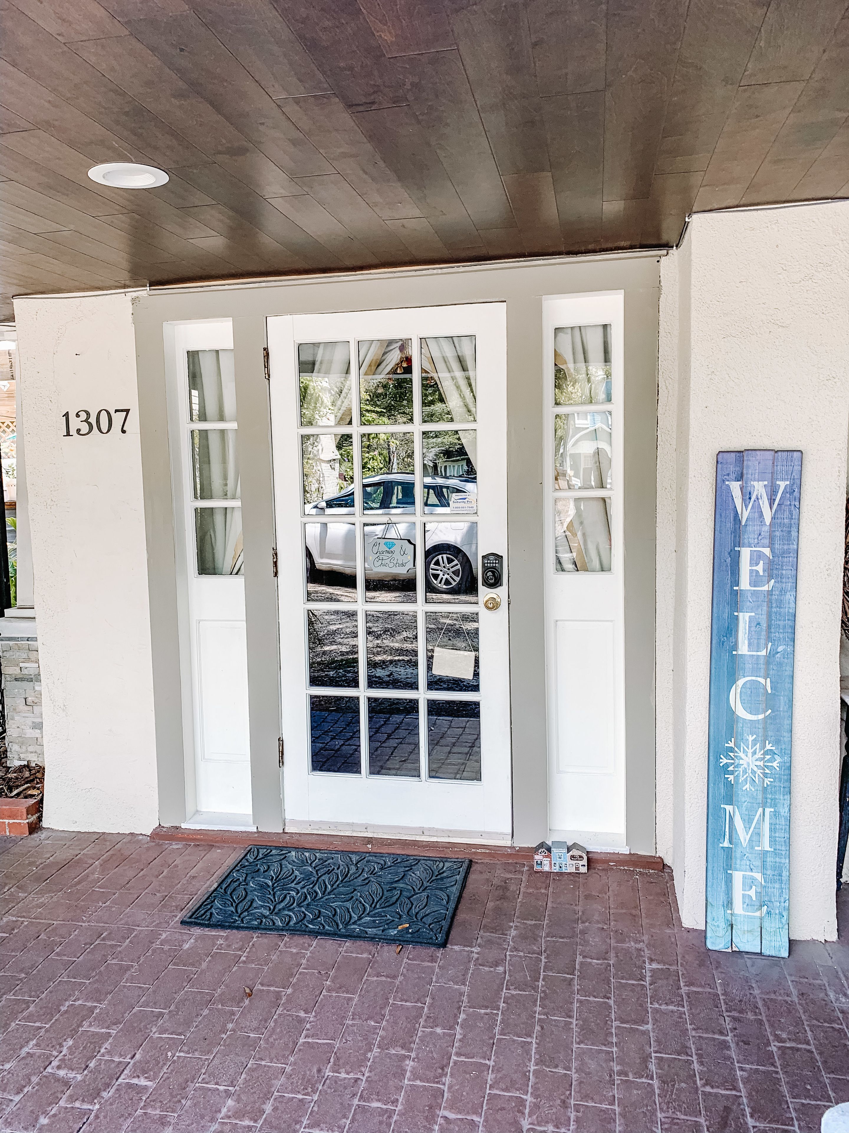 The Chic Studio Cottage | Een strijkplank/strijkijzer, gratis wifi, beddengoed