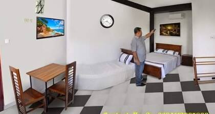 Omega Hotel & Motel