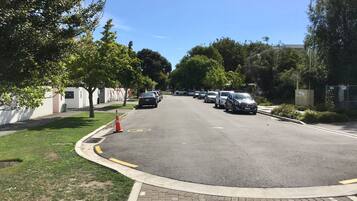 Pemandangan dari properti