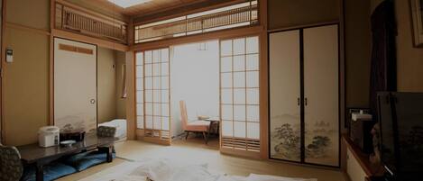 Desk, iron/ironing board, free WiFi