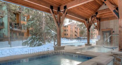 Ylellinen sisustus - Yksityinen WiFi - Lämmitetty lattia - AINOASI 100 askelta nostamaan ja kaupunkiin !!!