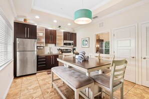 Dining - 2BR Beach Style w Pool Beach Club Siesta 204C RVA (Sarasota)