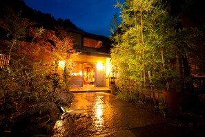 Exterior - Kogane Sansou (Nakatsu)