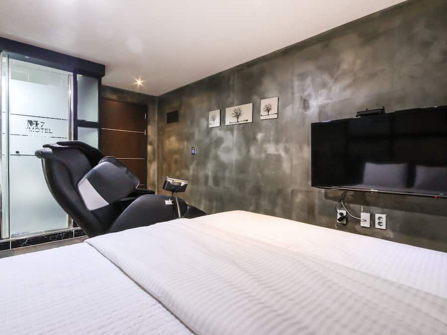 Superior-Zimmer, 1 Doppelbett (B)