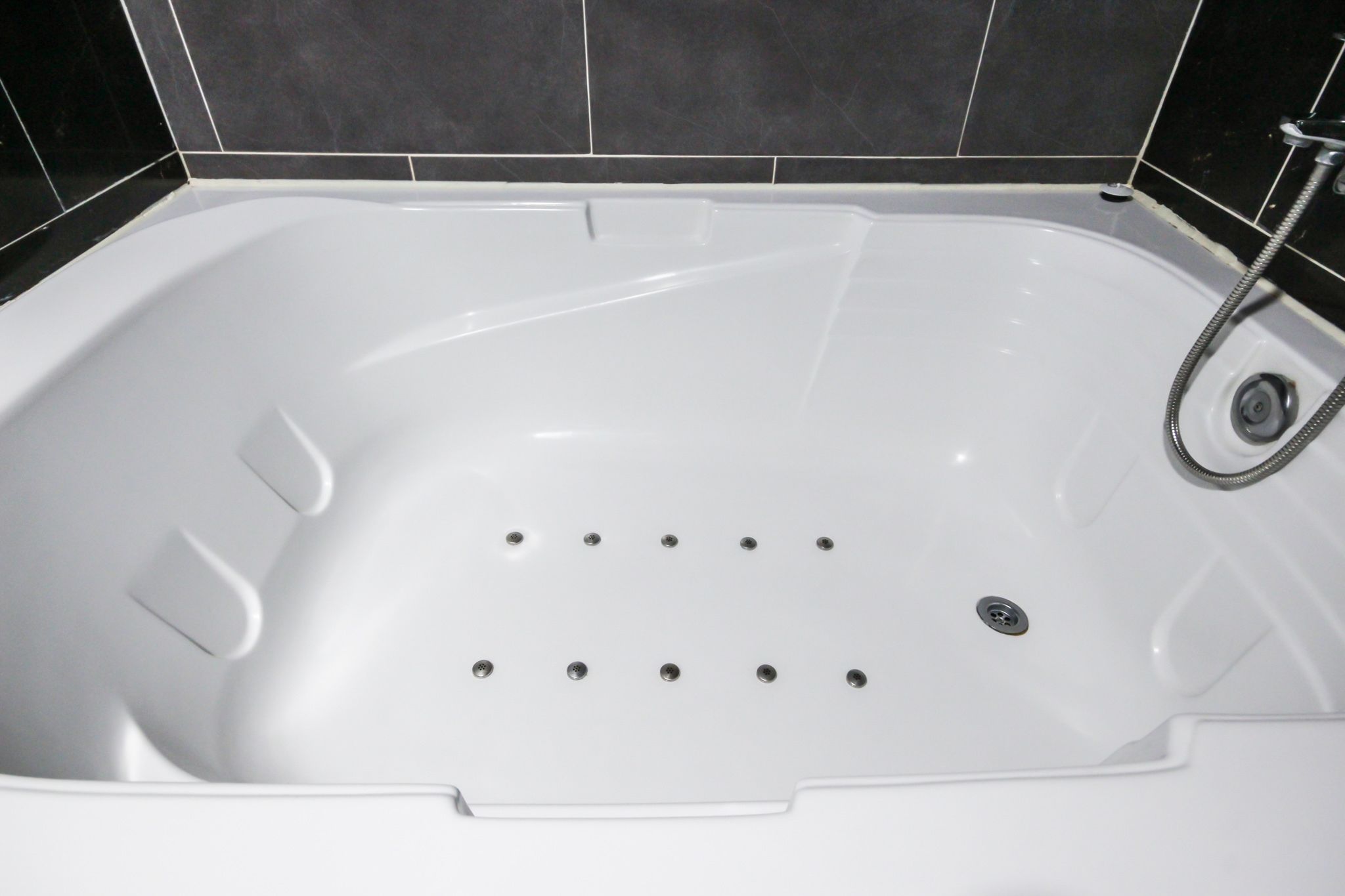 deluxe room, 1 double bed (a) | deep-soaking bathtub