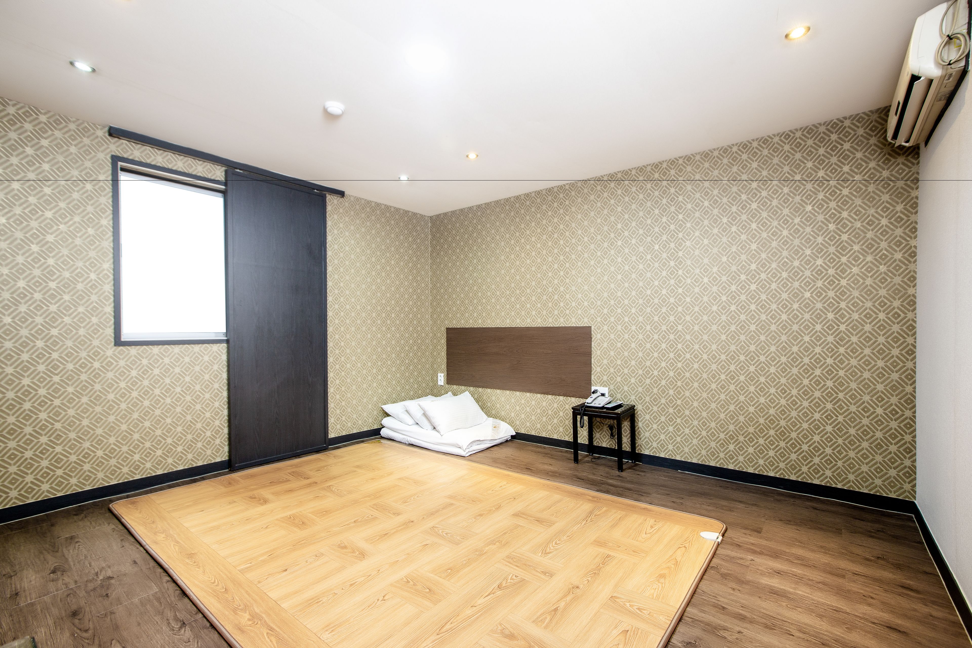 ondol room | 1 bedroom, individually decorated, free wifi