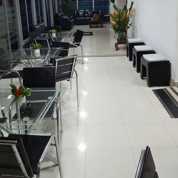 Bar-salon