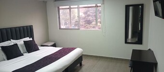 Hotel Santiago Plaza
