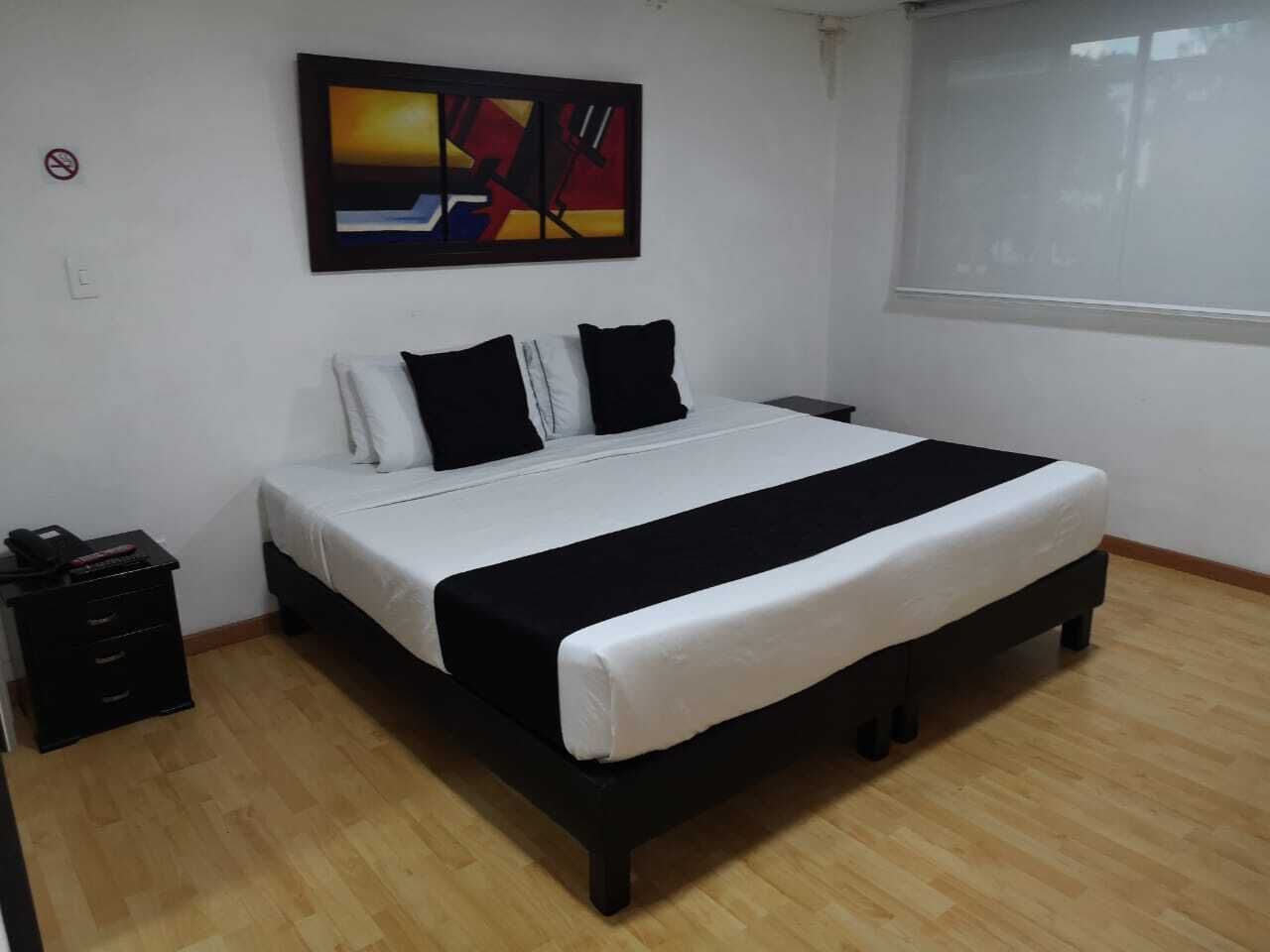 Photo - Hotel Santiago Plaza