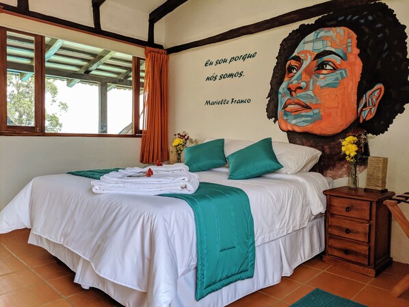 Ropa de cama de alta calidad, cubrecamas, wifi gratis y ropa de cama 