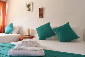 Ropa de cama de alta calidad, cubrecamas, wifi gratis y ropa de cama 