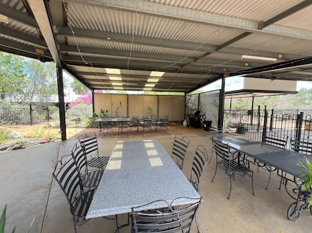 BBQ/picnic area