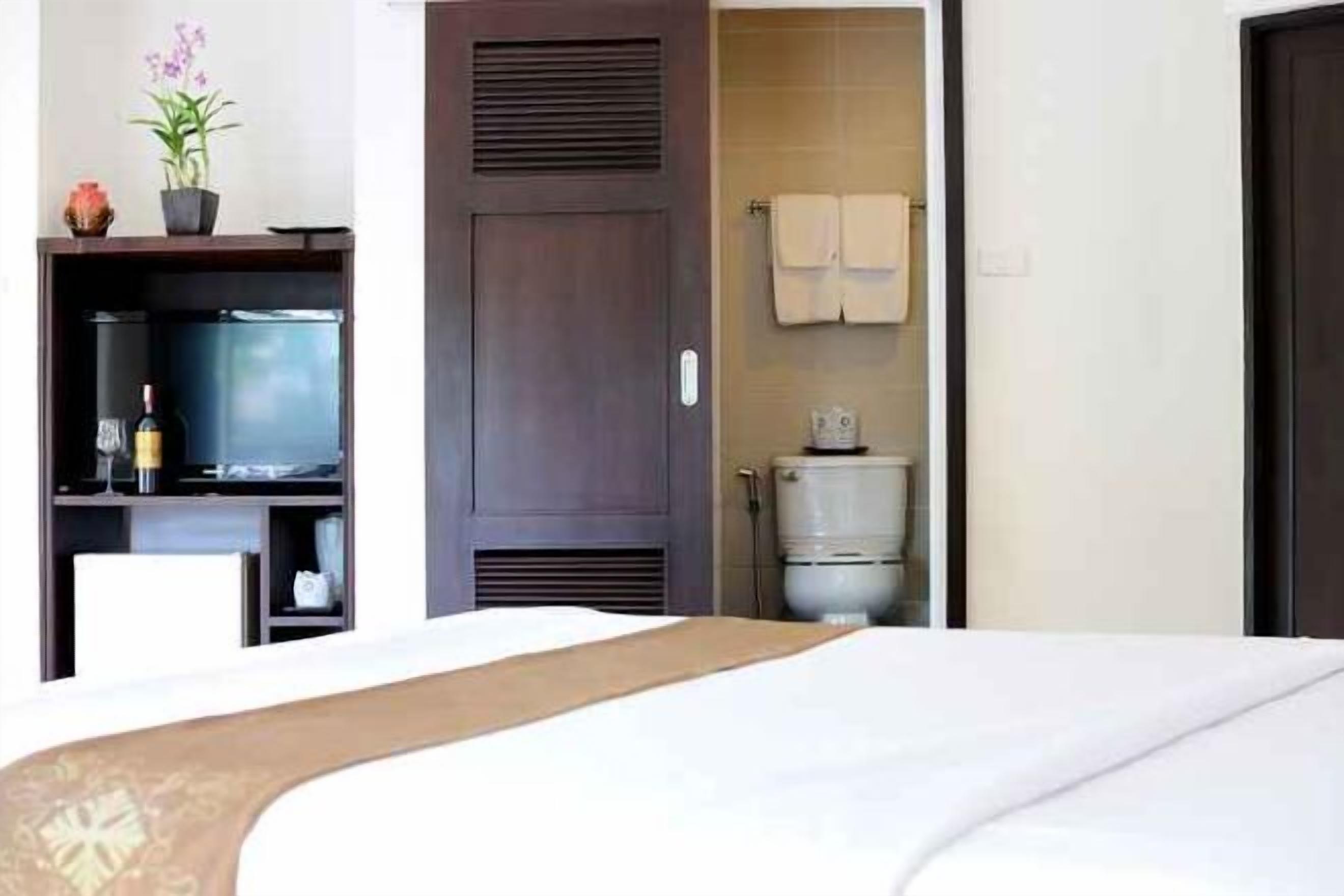 Minibar, bureau, rideaux occultants, Wi-Fi gratuit