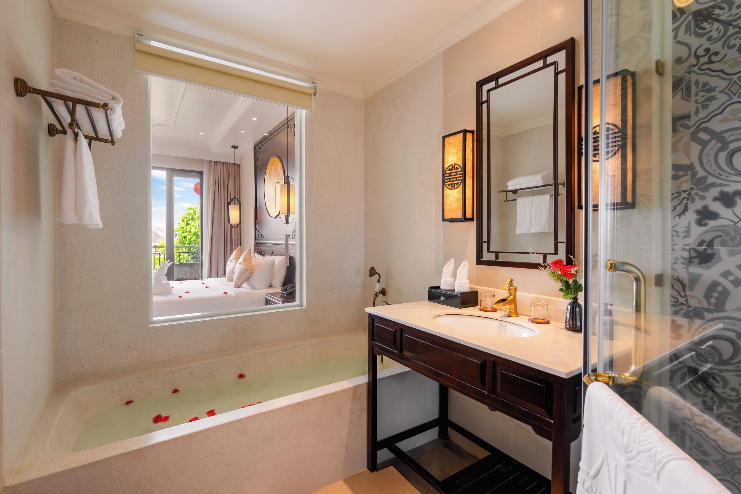 family connecting room, balcony, river view | 2 bedrooms, minibar, in-room safe, desk