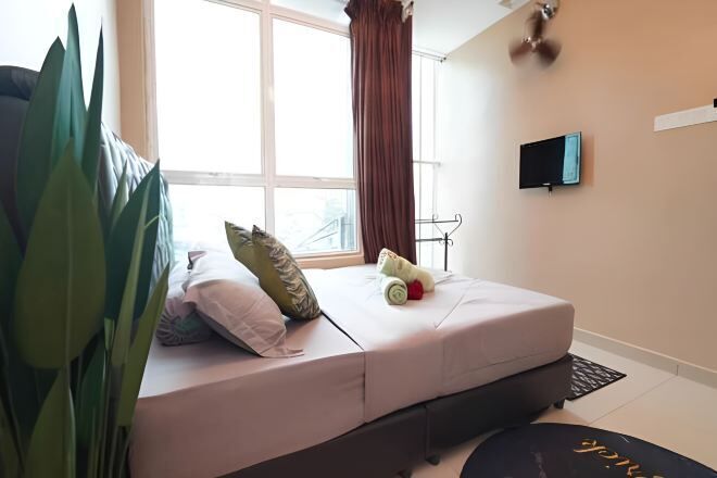 Meja, seterika/papan seterika, Wi-fi percuma 