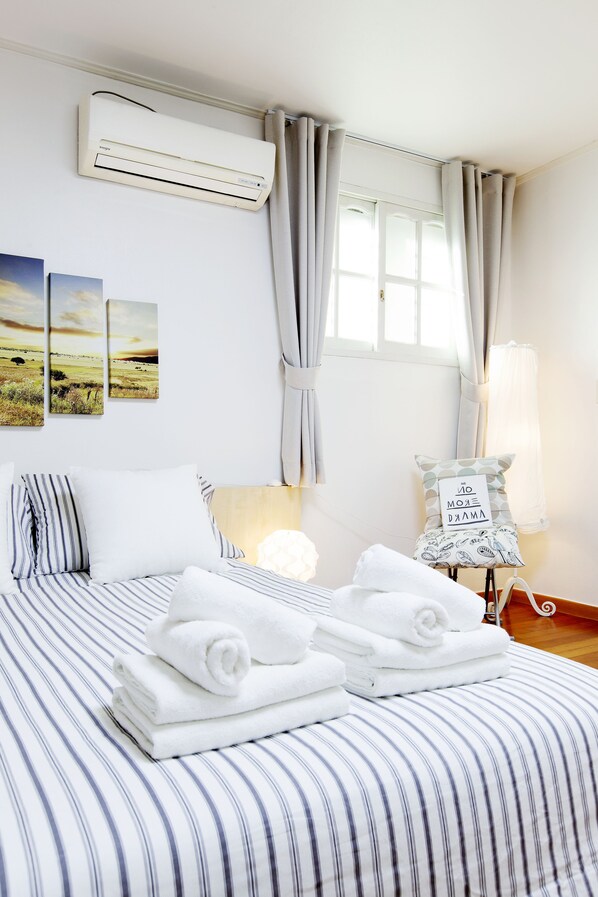 패밀리 하우스 | 무료 WiFi, 침대 시트