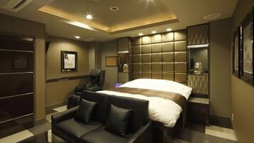 Deluxe tweepersoonskamer | Een minibar, individueel gedecoreerd, individueel gemeubileerd