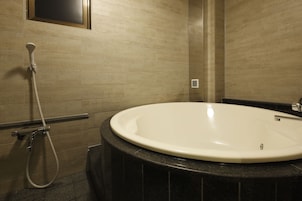 Bañera profunda