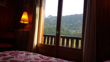 6 chambres, bureau, fer et planche à repasser, Wi-Fi gratuit