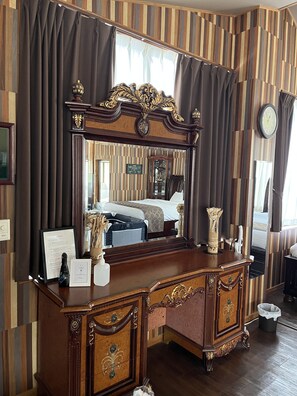 Condo, para no fumadores (2nd Floor) | Decoración personalizada, muebles diferentes y insonorización 