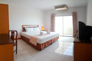 슈피리어룸 | 객실 내 금고, 책상, 무료 WiFi, 침대 시트