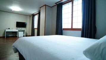 Soundproofing, free WiFi