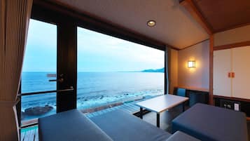 Modern Japanese-style room | 객실 내 금고, 책상, 무료 WiFi