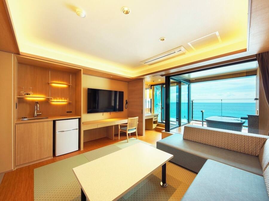 Executive Room | In-room safe, free WiFi, bed sheets