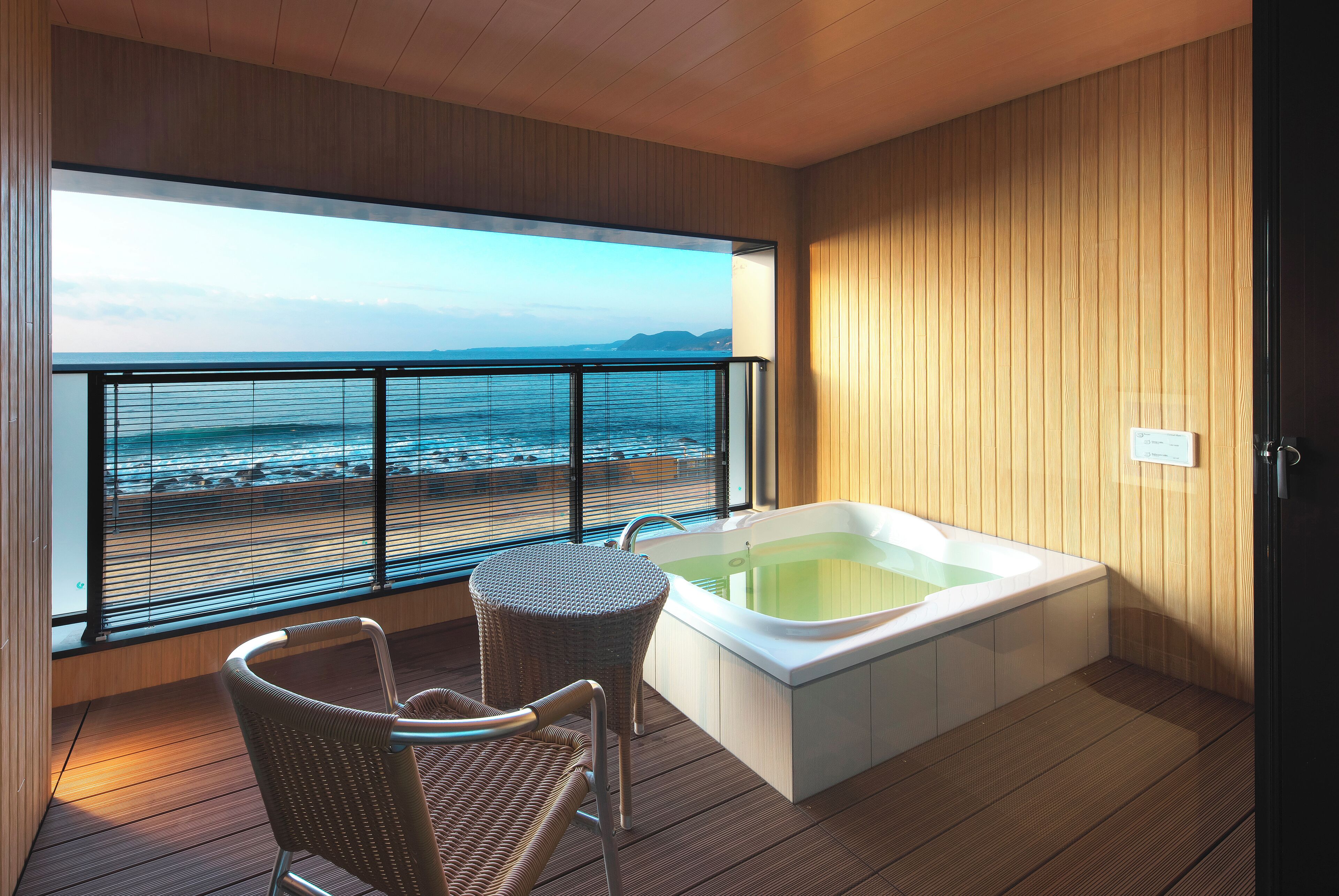 Ocean View Haruka Room | Cofres nos quartos, Wi-Fi de cortesia