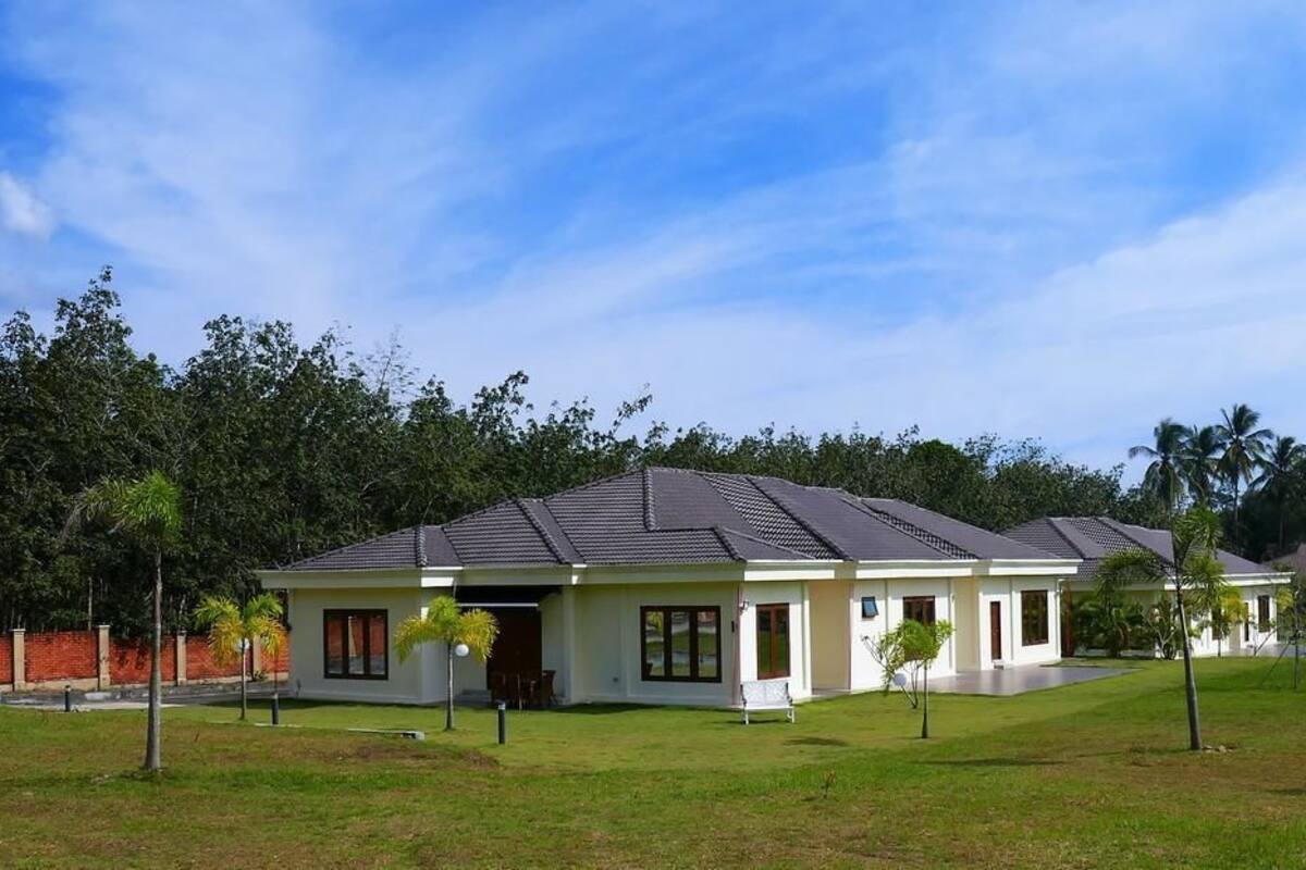 Villa (Traveller's) | Peralatan tempat tidur premium, kalis bunyi, seterika/papan seterika 