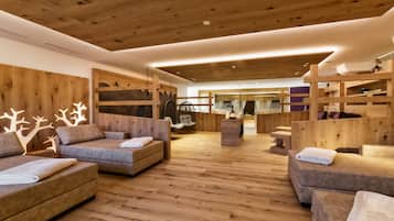 Sauna, Whirlpool, Dampfbad, Türkisches Bad/Hamam, Körperbehandlungen