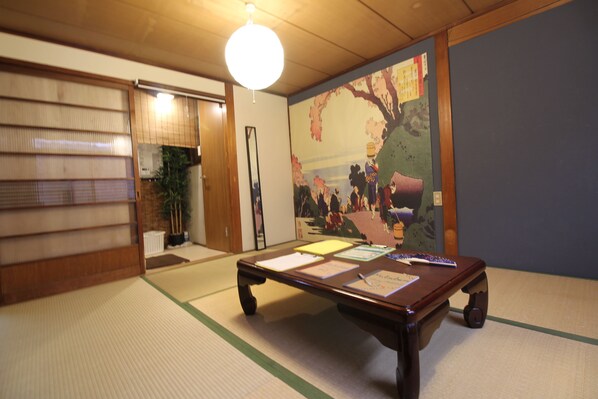 Traditional Townhome | Free WiFi - JQ Villa Kyoto Matsubara (Kyoto)