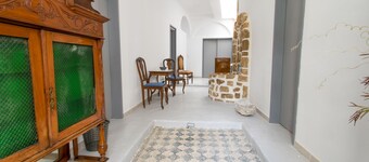 Mascot Boutique Hotel