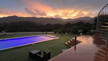 Seasonal outdoor pool