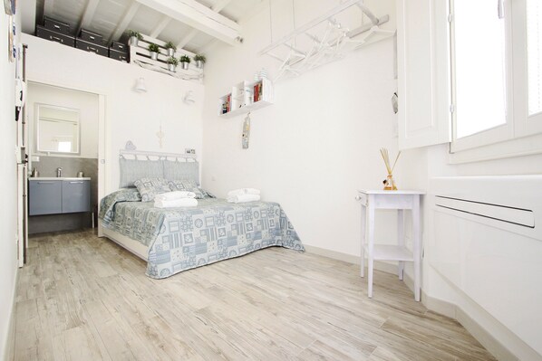 1 bedroom, free WiFi, bed sheets - Santa Maria Novella Studio in Florence (Florence)