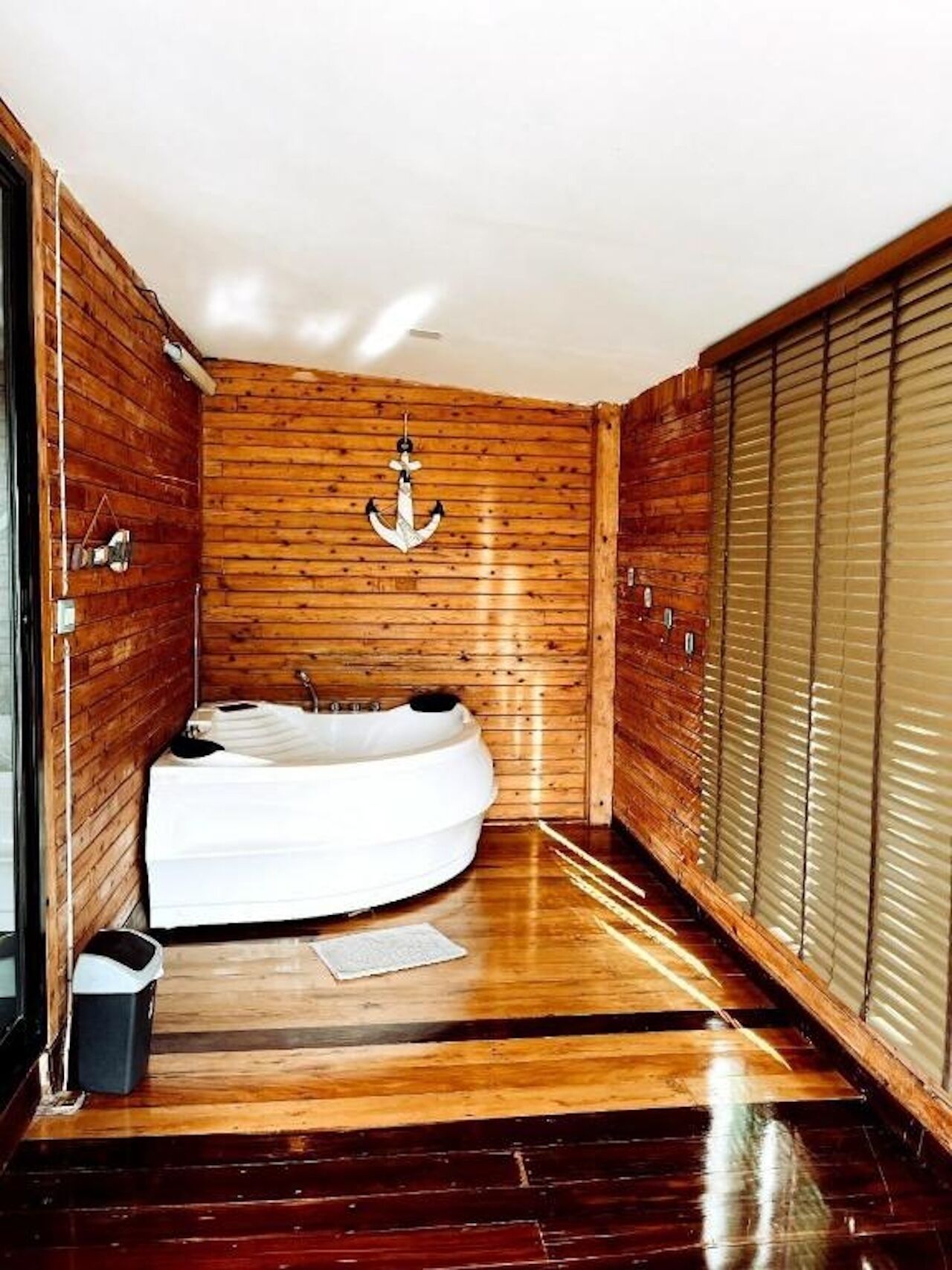 Air-con Bungalow Seaview