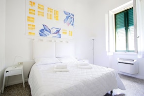 Apartment, 2 Schlafzimmer | 2 Schlafzimmer, kostenloses WLAN, Bettwäsche