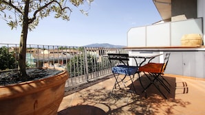 Apartamento, 2 quartos | Terraço/pátio