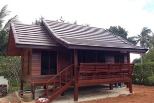 Thai House | In-room safe, rollaway beds, free WiFi