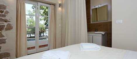 Double Room, Balcony (Anex building)
