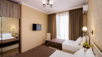 Classic-Apartment | Zimmersafe, individuell dekoriert, Verdunkelungsvorhänge