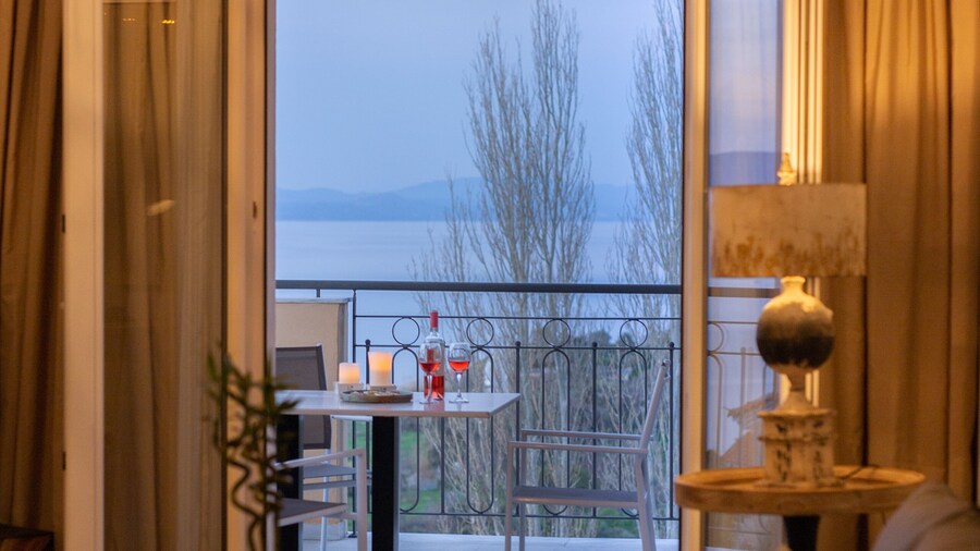 Sunrise Resort Hotel